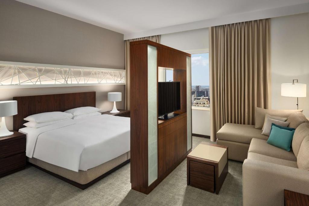 Hyatt House Jeddah Sari Street - King Studio Con Sofá Cama