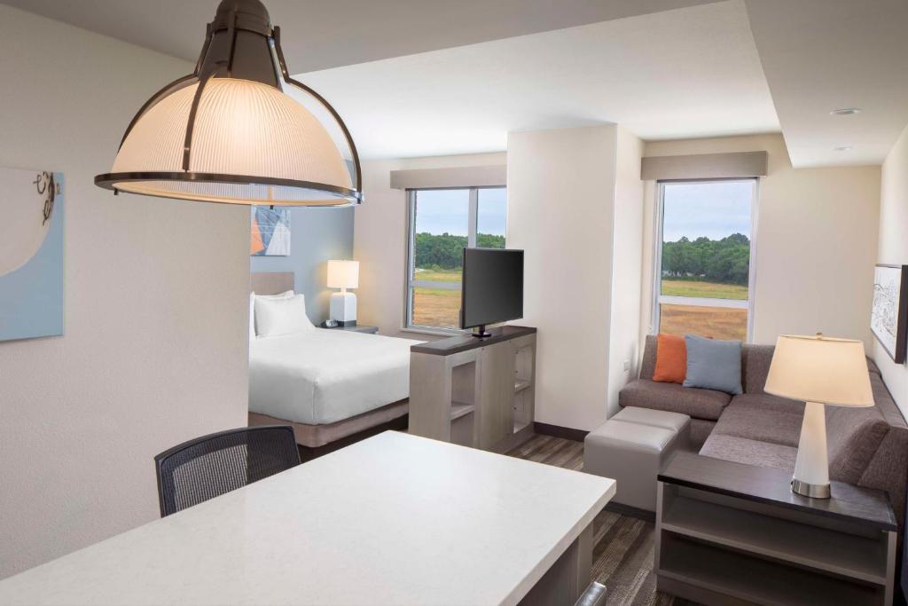 Hyatt House Charleston/Mount Pleasant photo