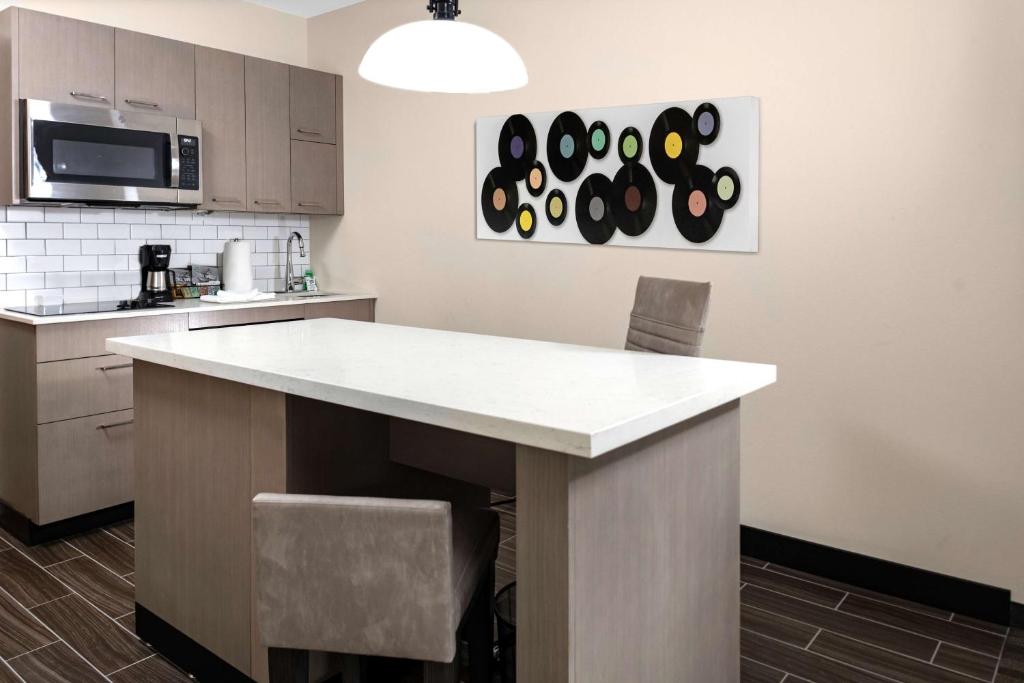 Hyatt House Nashville Downtown-Convention Center - Suite Da Studio Con Due Letti Matrimoniali, Divano Letto E Cucina