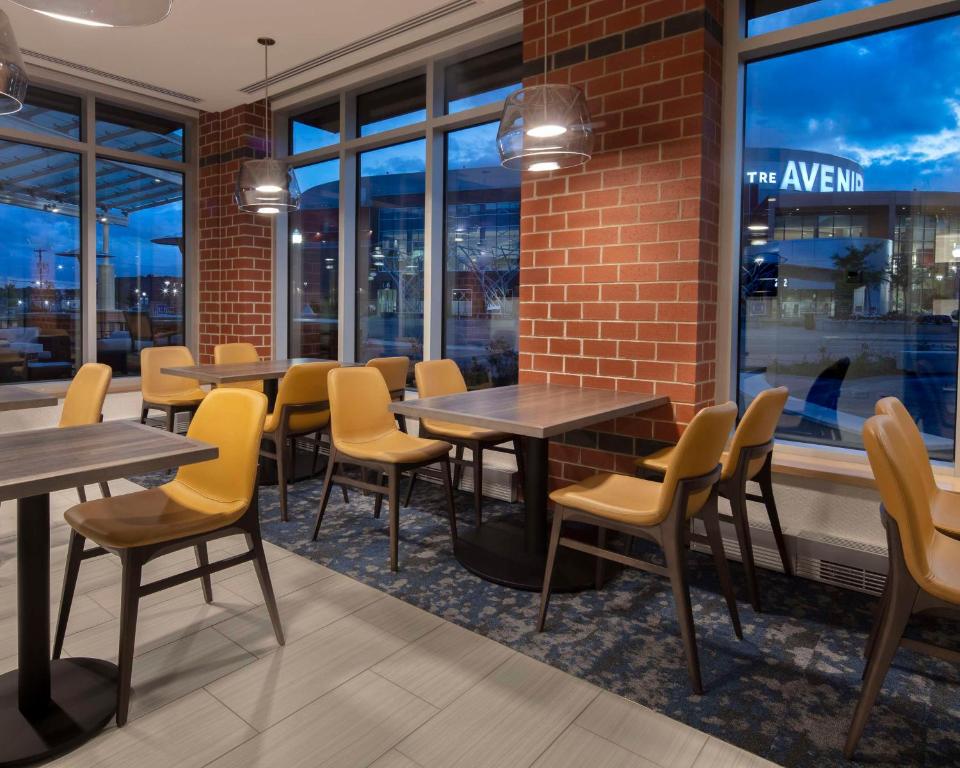 Posezení v ubytování Hyatt Place Moncton-Downtown