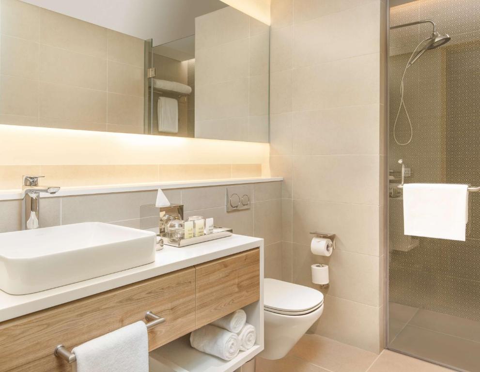 Koupelna v ubytování Hyatt Centric Soalteemode Kathmandu