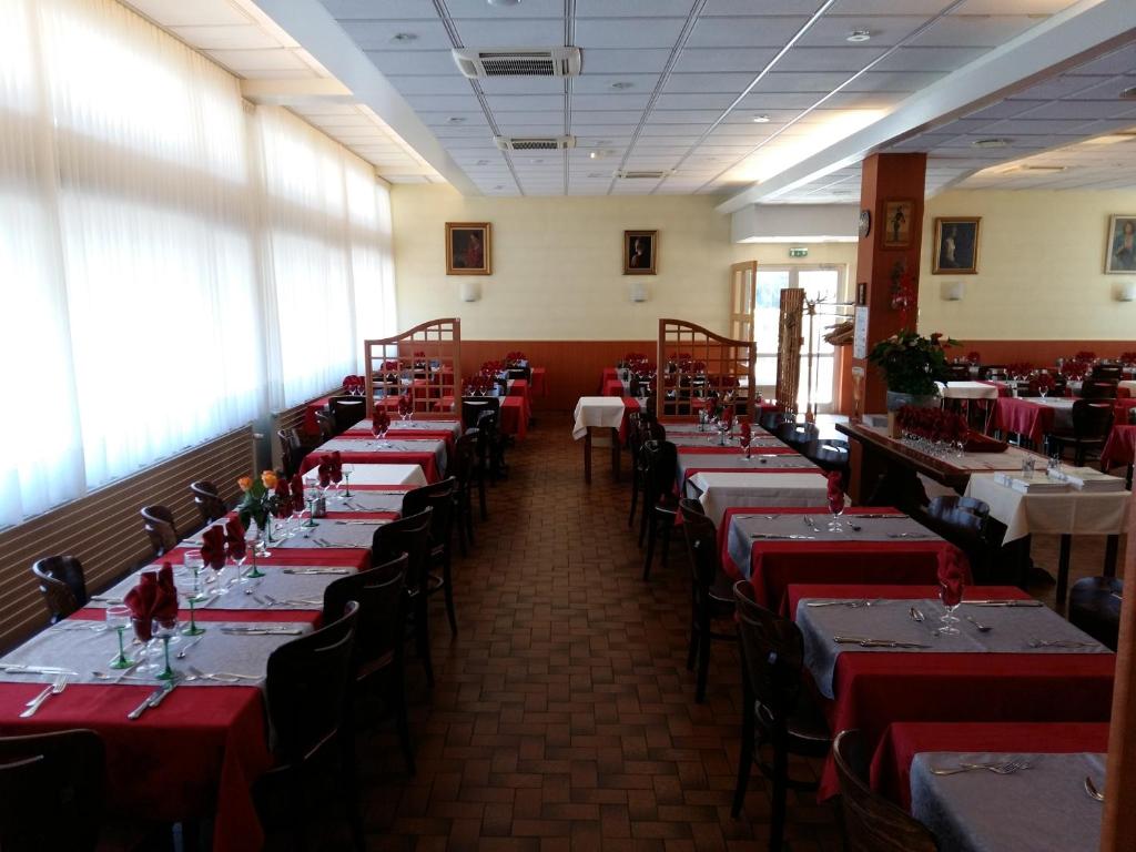 Restaurace v ubytování Hotel Restaurant Niemerich