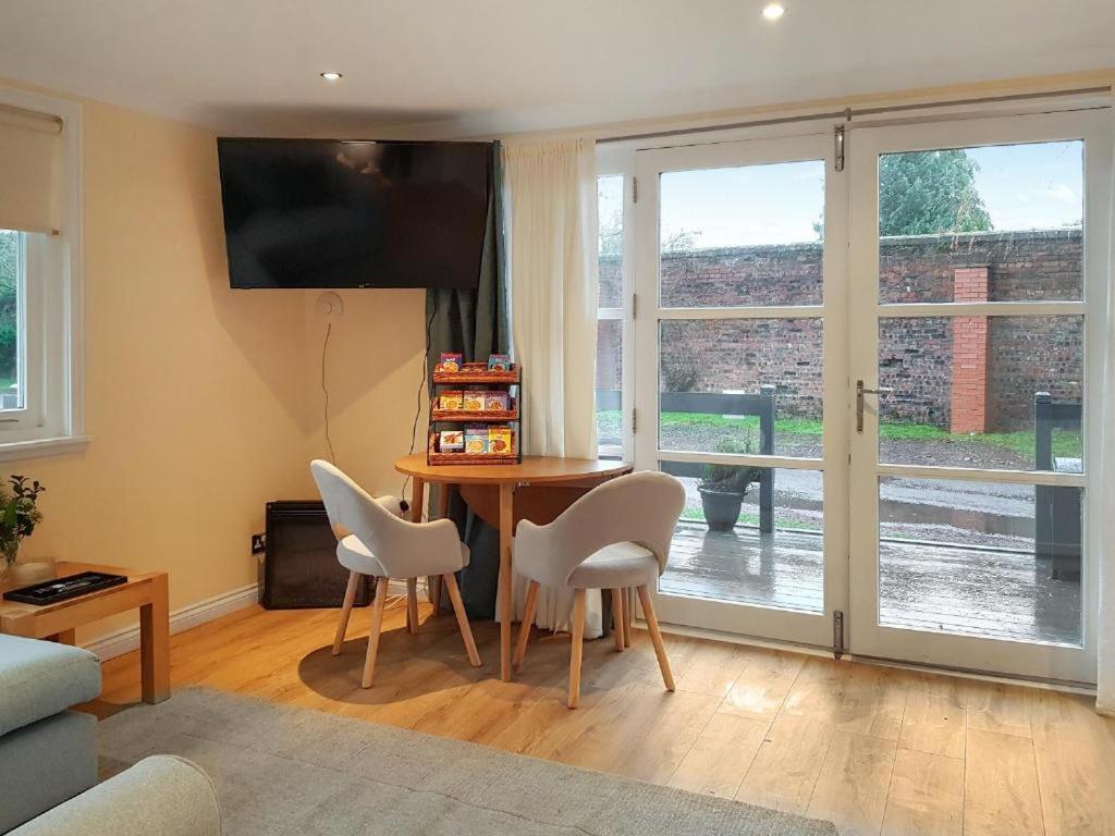 Loch Lomond Sanctuary Lodges - One-Bedroom Chalet