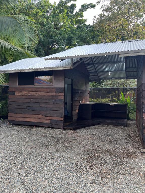 Κήπος έξω από το Cabañas MOHES ballena