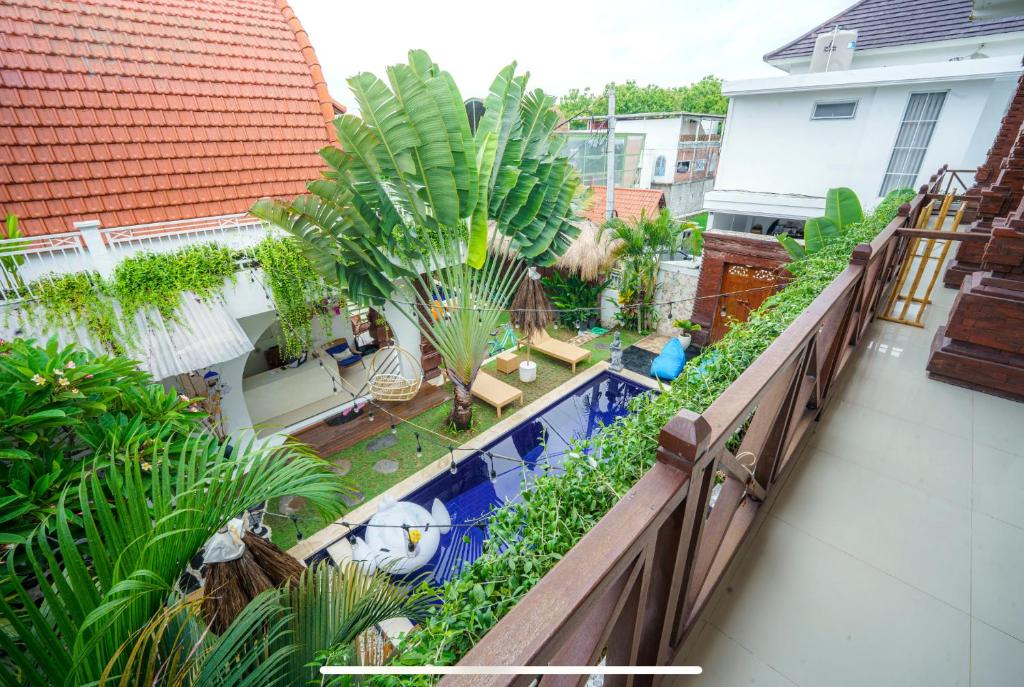 Shortcut Breeze Guest House - 16