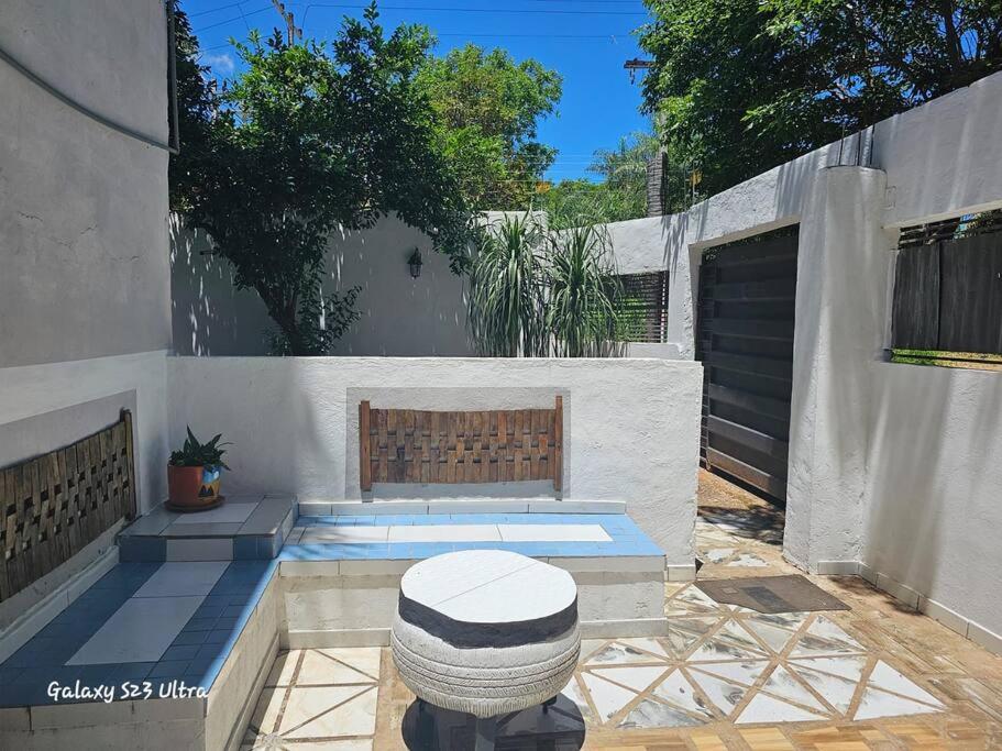 Posezení v ubytování Espacios amplios con terraza y piscina spa