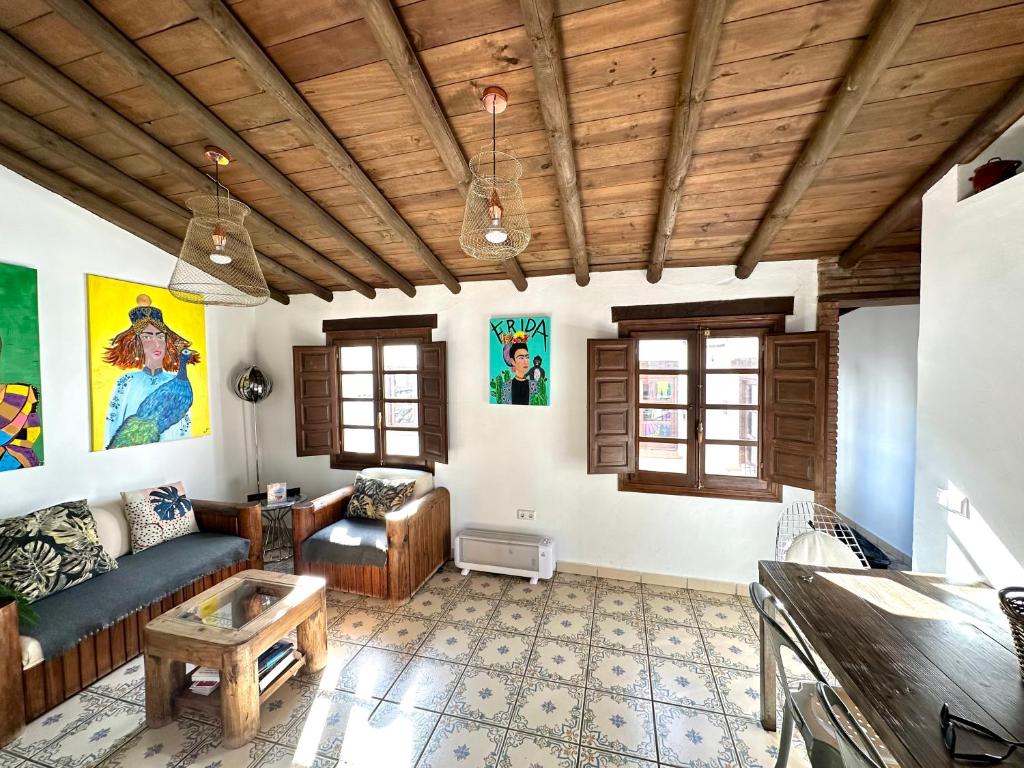 Posedenie v ubytovaní Apartamento La Galería de Ronda