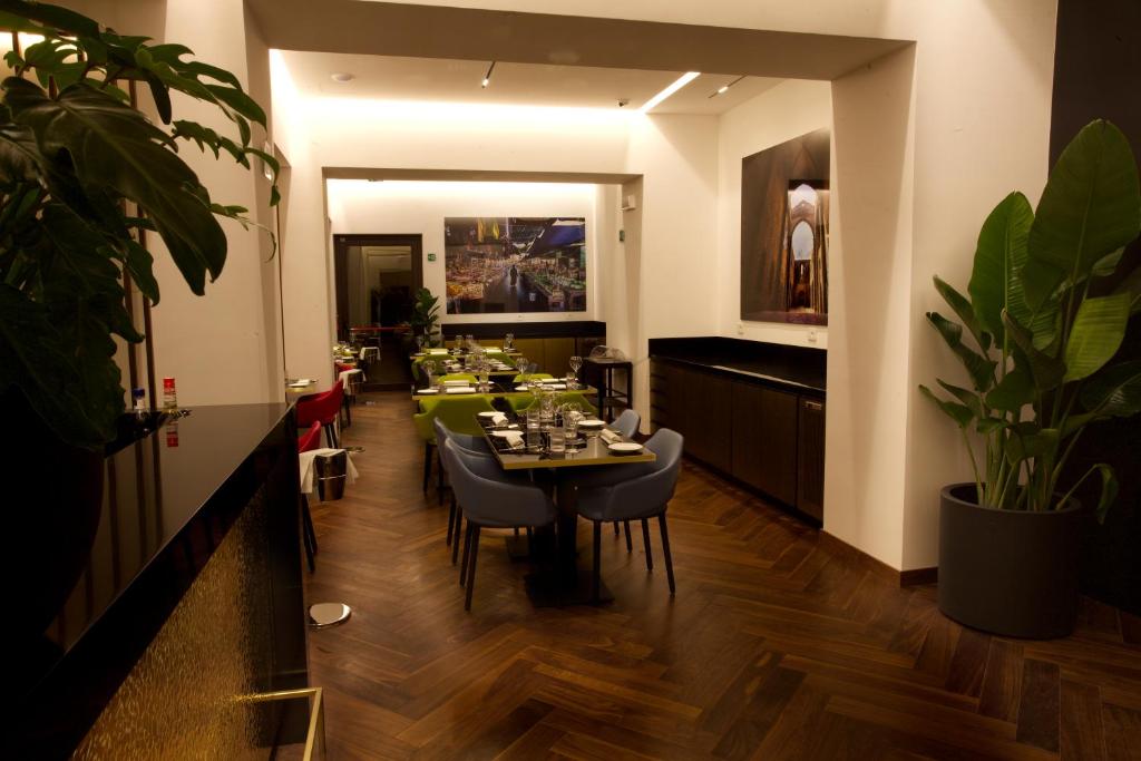 Palazzo Cartari - Resim 27