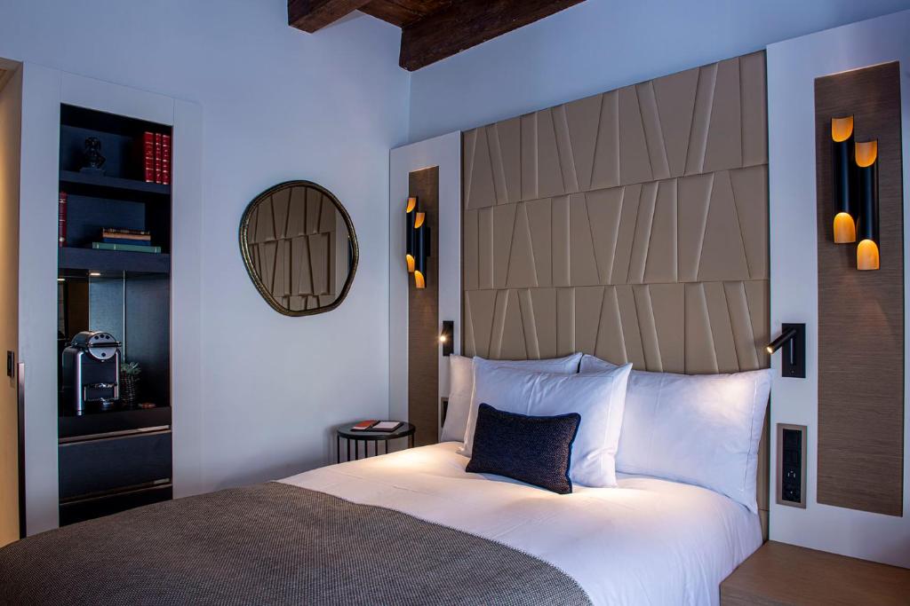 Hôtel Les Armures - Resim 21