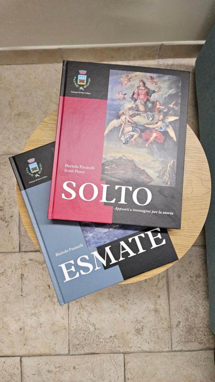 Fotografie z fotogalerie ubytování La Stanzina di via Dosso v destinaci Solto Collina