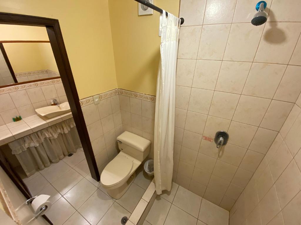 Golden Rest Latacunga - Standard Double Room