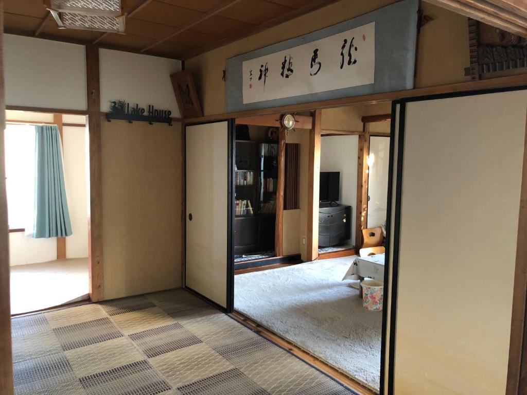 Izu Hokkawa Seaside Guesthouse 伊豆北川の家 - Family Room With Side Sea View