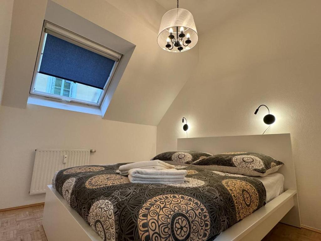 ParkSide by BestChoice - Self Check-in with Parking Option - 2