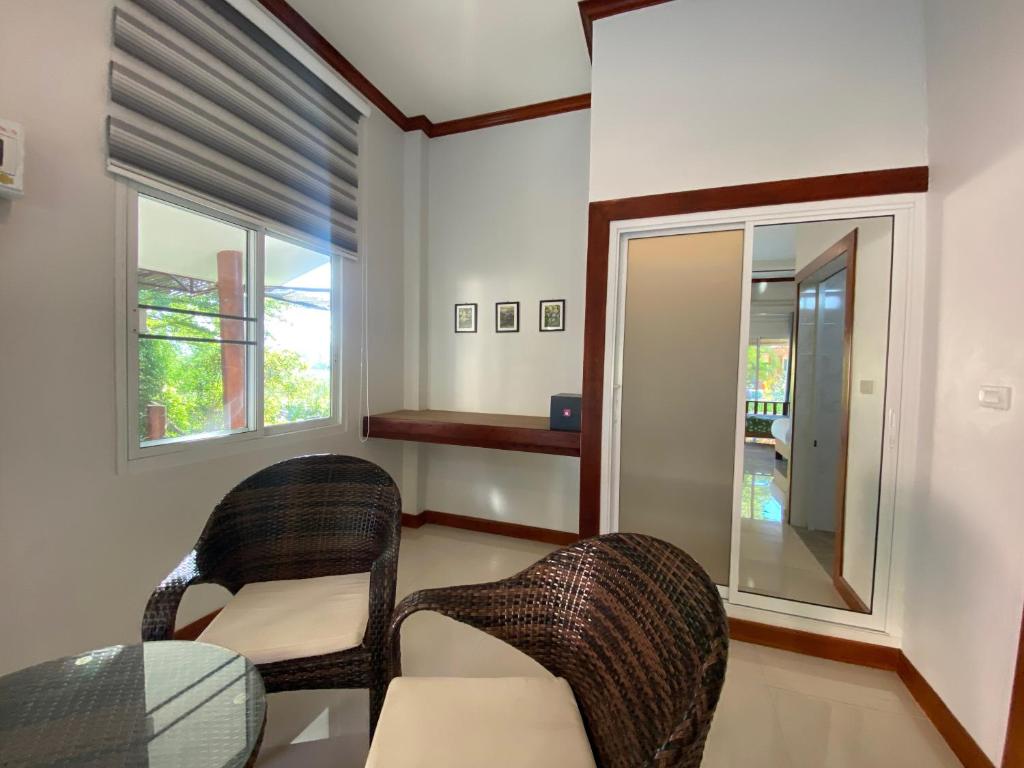 Posezení v ubytování Chang Noi Hua Hin Pranburi fully accessible barrierefrei resort