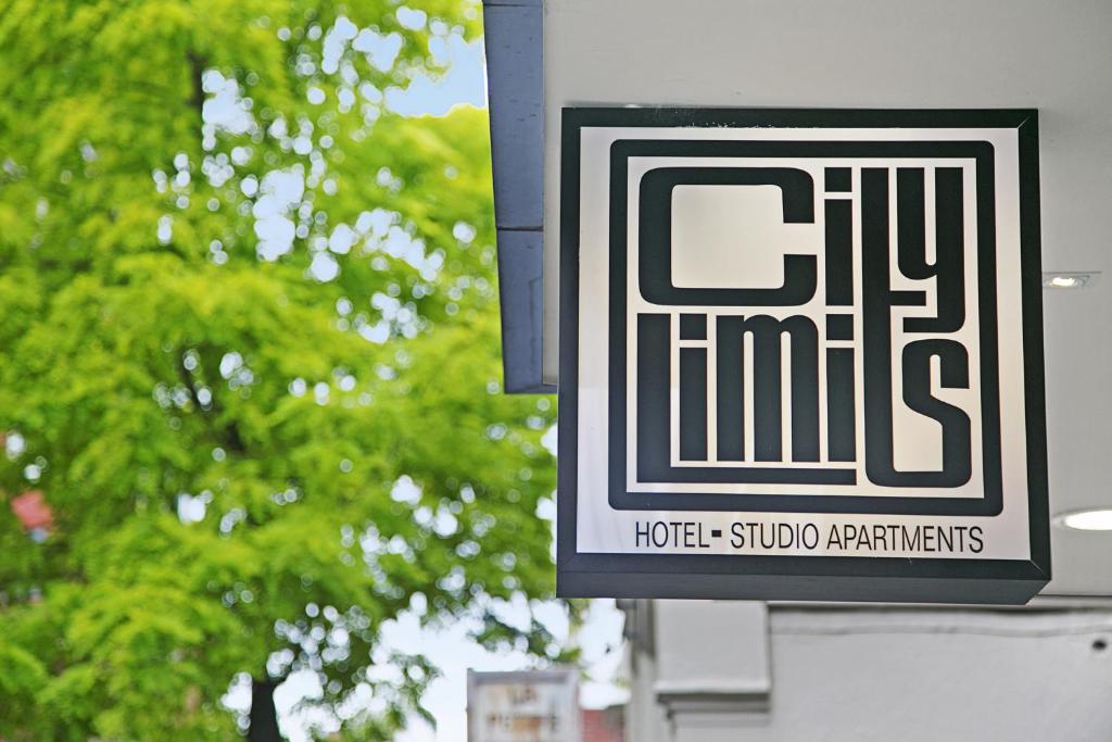 City Limits Hotel Apartments - Resim 20