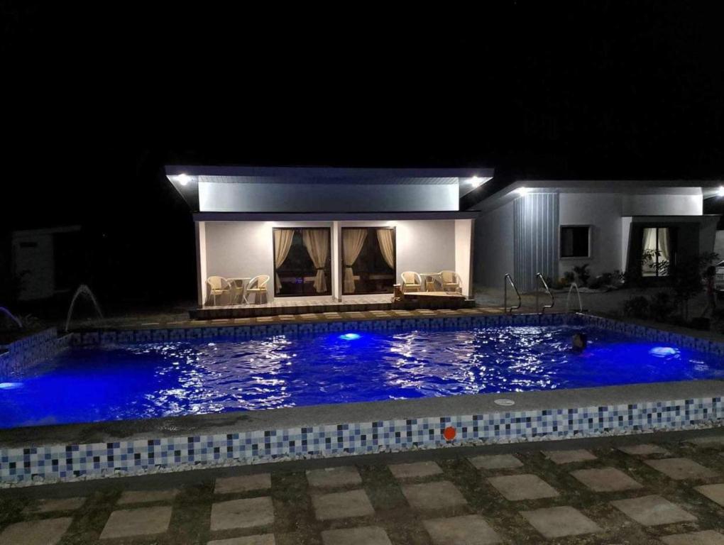 Bazén v ubytování Steffen Resort nebo v jeho okolí