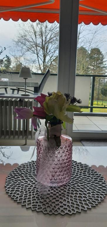 Balkón nebo terasa v ubytování Ferienwohnung Charlie mit Seeblick