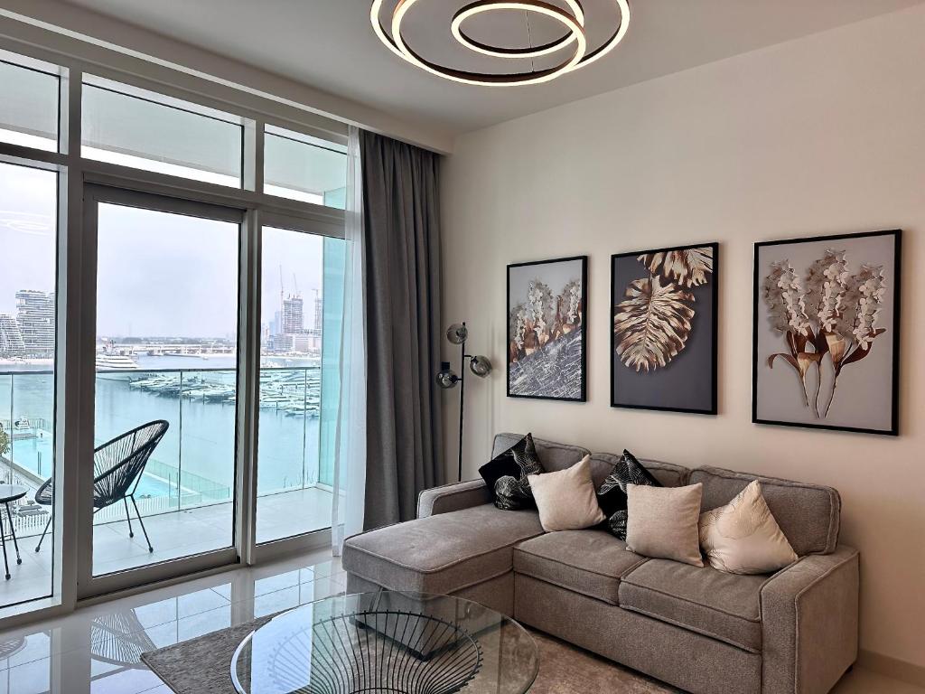 Fotografie z fotogalerie ubytování Lux BnB I Sun Rise Bay I Palm & Sea View v Dubaji