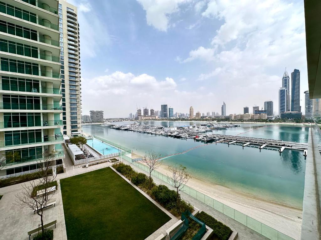 Fotografie z fotogalerie ubytování Lux BnB I Sun Rise Bay I Palm & Sea View v Dubaji
