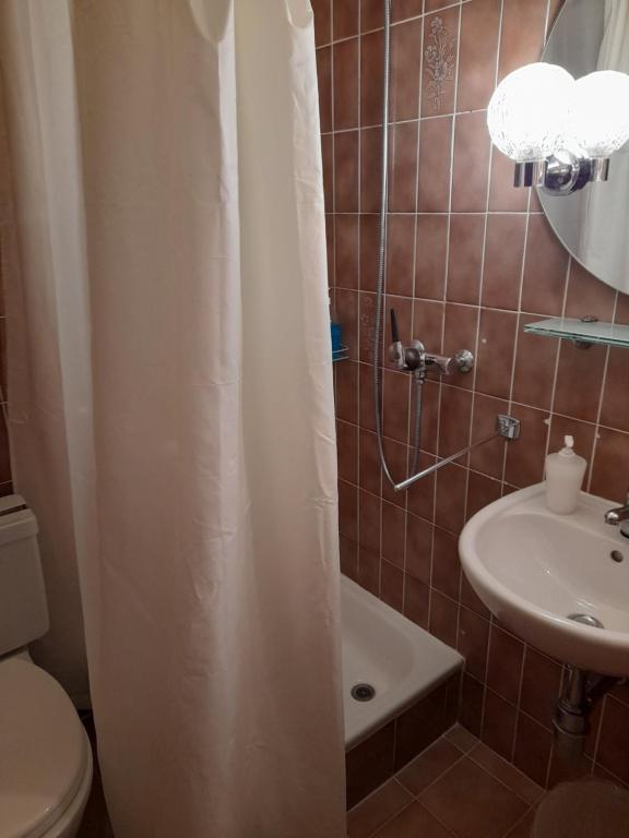 Koupelna v ubytování Garni Elisabetta