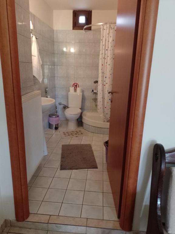 Koupelna v ubytování Rooms Kakudia