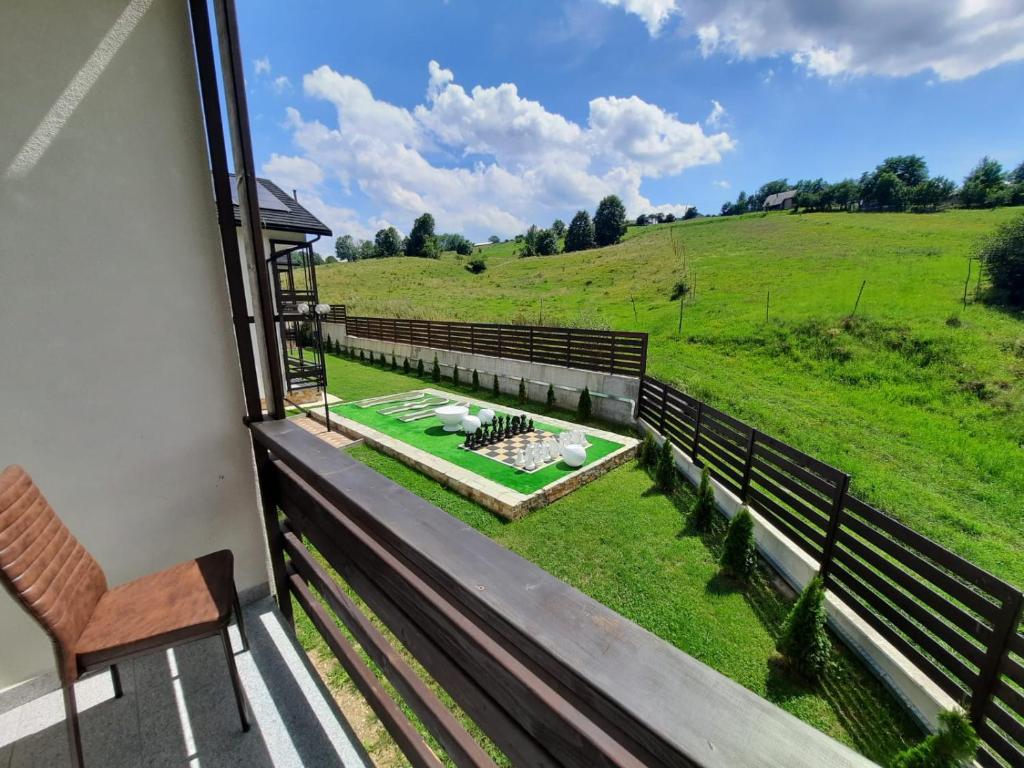 Sat de Vacanta Martisorul Cacica - Habitación De Lujo (2 Adultos + 1 Niño)