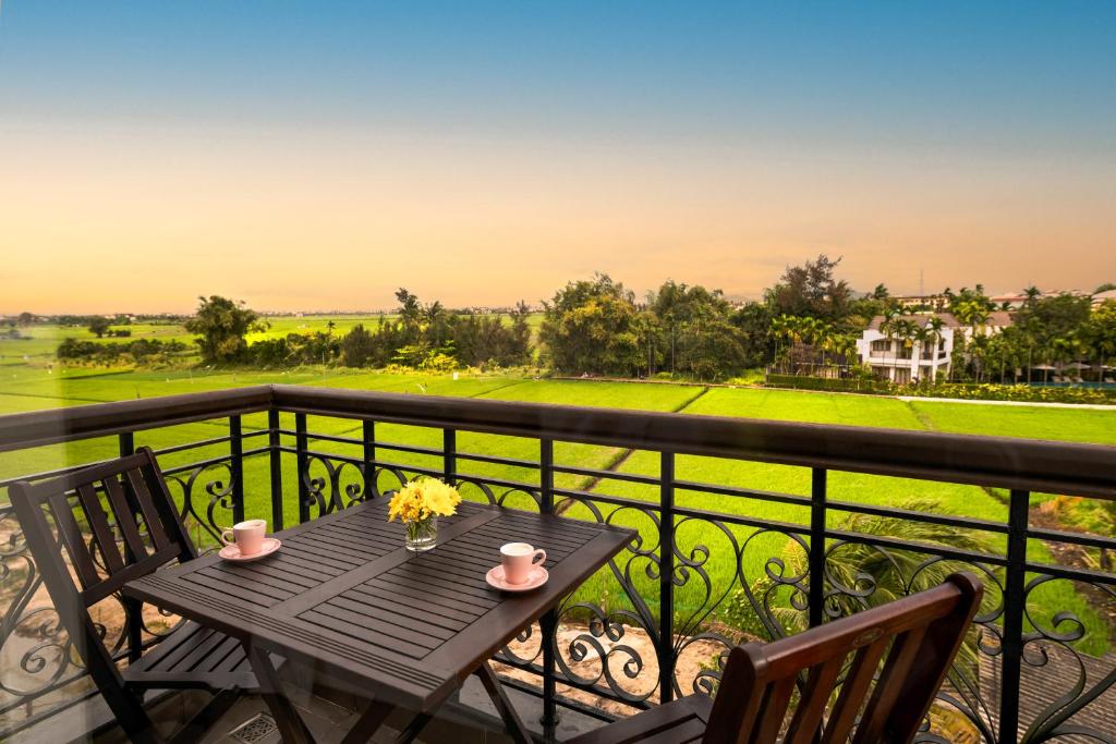 Balkón nebo terasa v ubytování Iris De Villa Hoi An