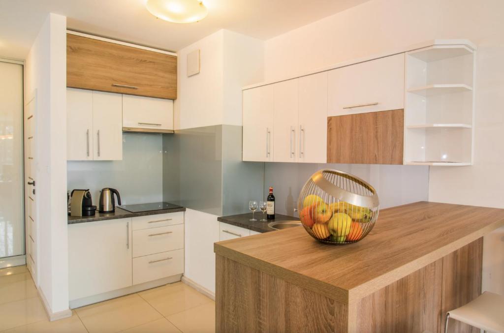 Poznań Apartments Towarowa - Two-Bedroom Apartment