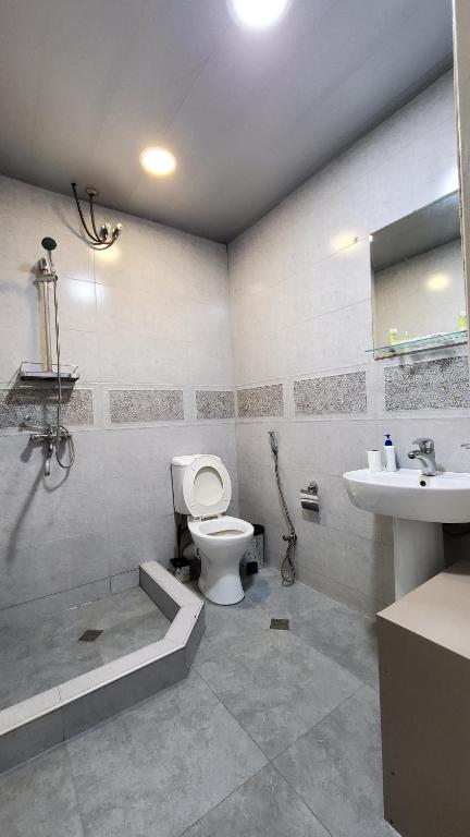 Koupelna v ubytování Hotel Antalia