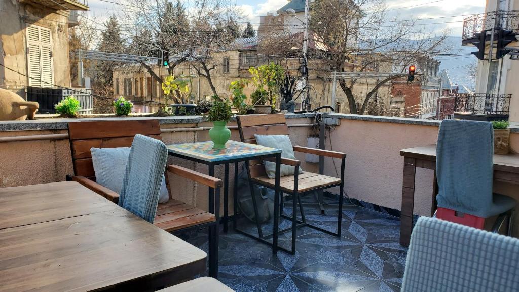 Nespecifikovaný výhled na hory nebo výhled na hory při pohledu z hotelu
