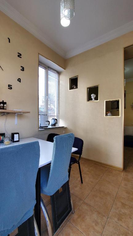 TV a/nebo společenská místnost v ubytování Hotel Antalia