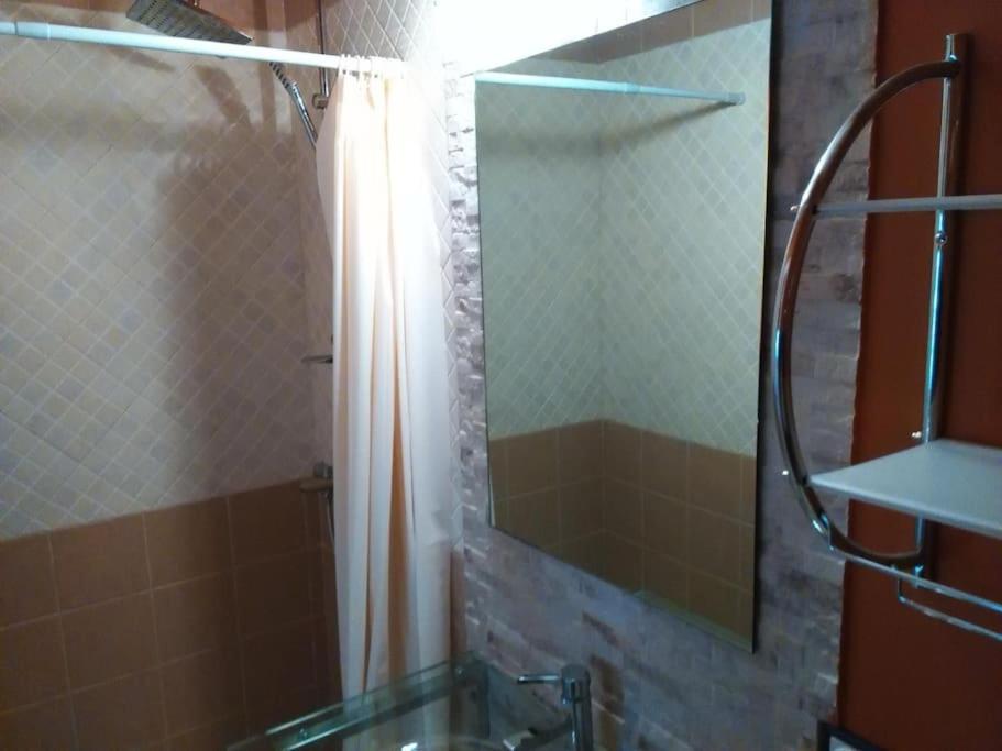 A bathroom at Apartamento Único en el Corazón de Segovia