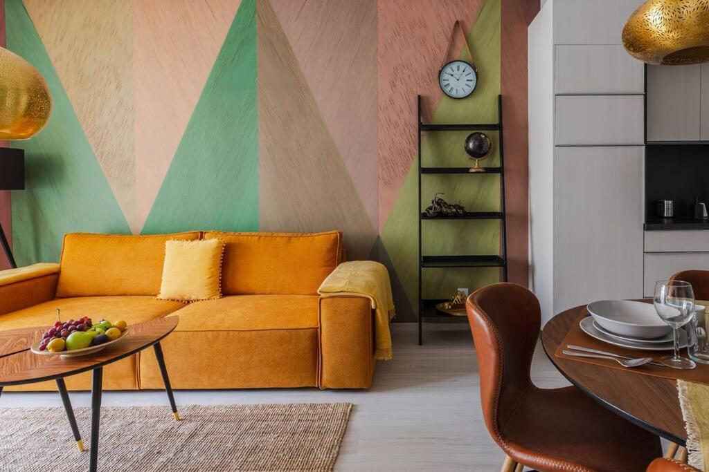 Golden Sunshine Apartment on Corvin Promenade - 506 1082 Budapest, 6a Corvin sétány kép - 1