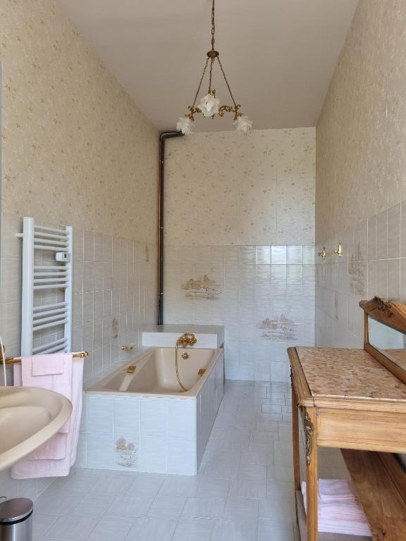 Chateau Le Plessis - Salle Familiale De Luxe