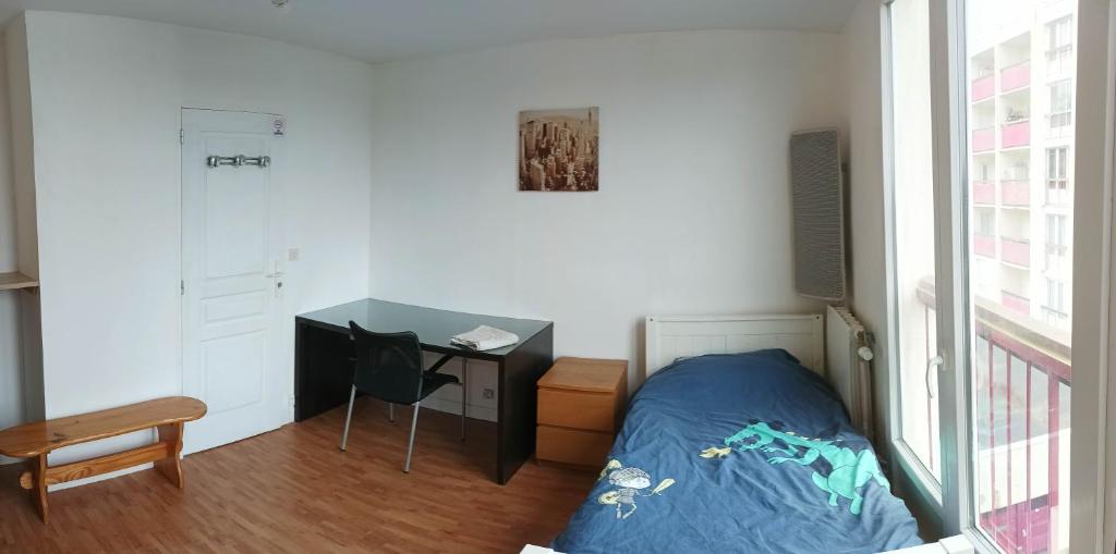 Chambre 12m2 proche Saclay, Massy RER - Housity