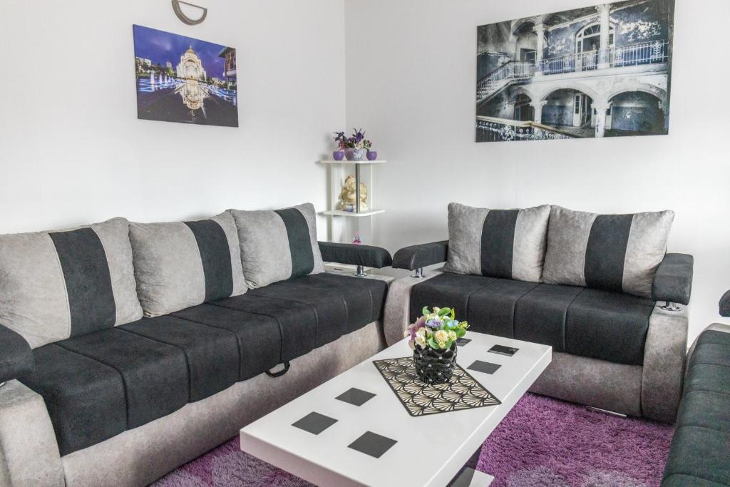 Posezení v ubytování Apartman Albijanić