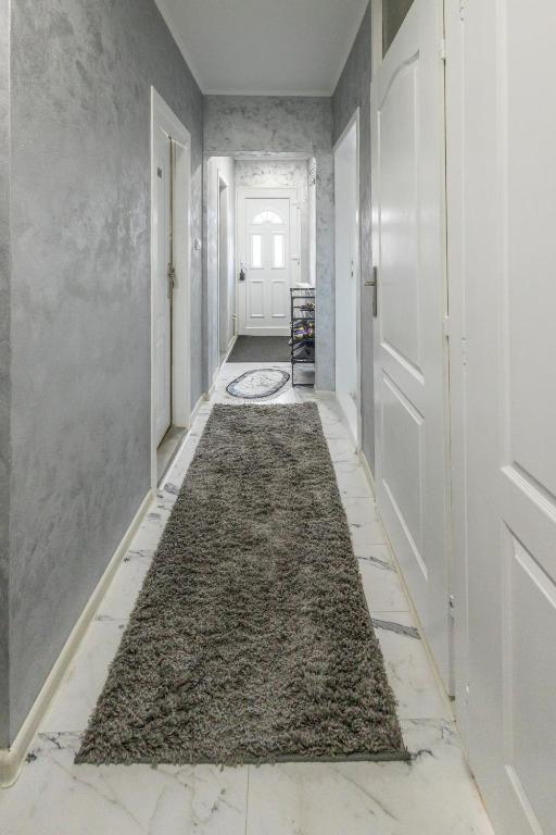 Fotografie z fotogalerie ubytování Apartman Albijanić v destinaci Sremska Kamenica