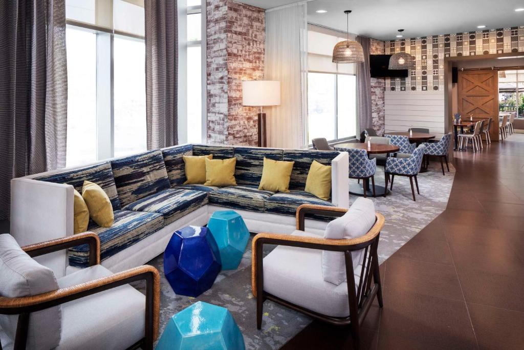 Posezení v ubytování Hyatt Place Long Island East End