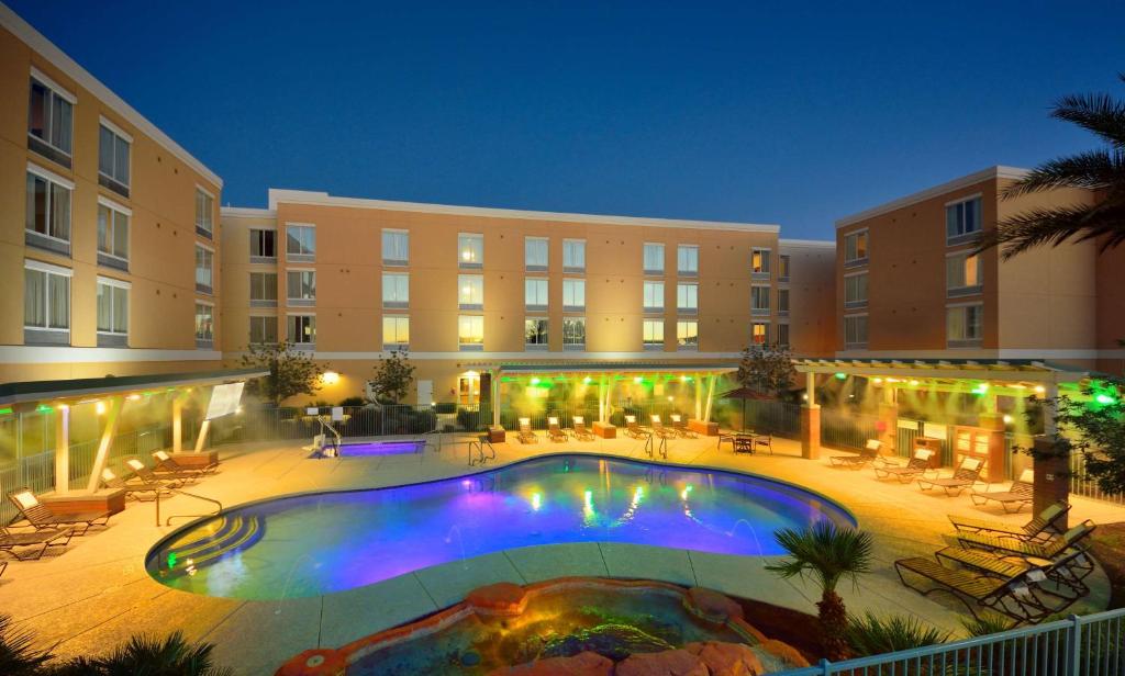 Bazén v ubytování Hyatt Place Phoenix/ Mesa nebo v jeho okolí