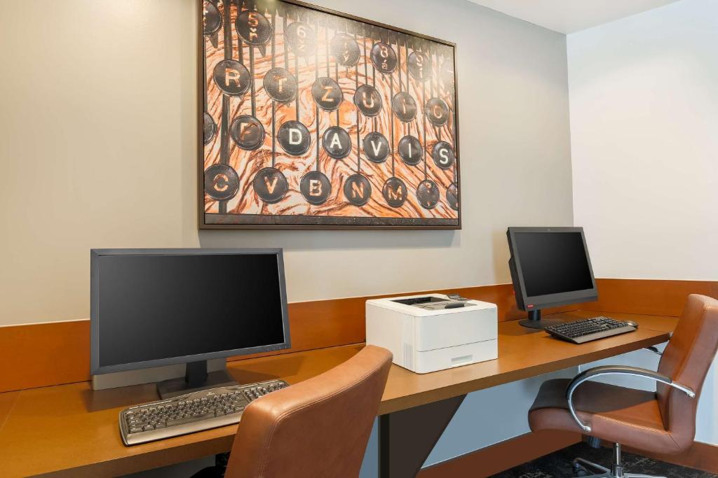 Hyatt Place UC Davis photo