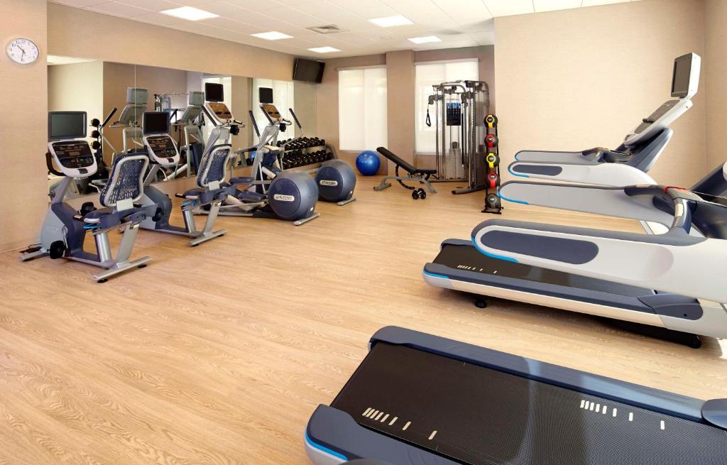 Hyatt House Pittsburgh Bloomfield Shadyside photo