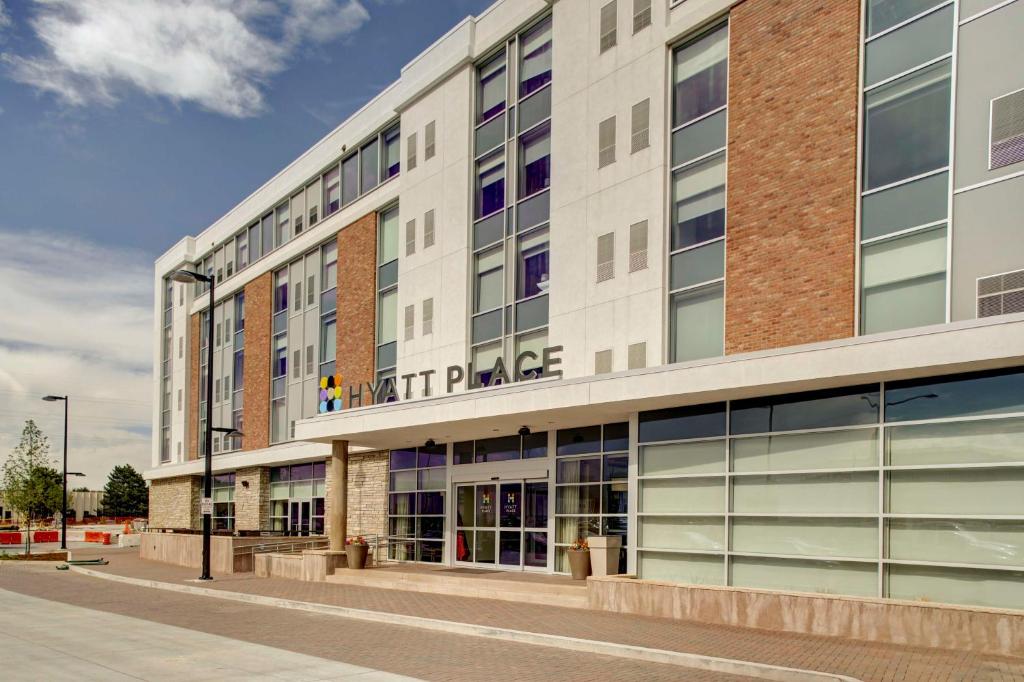 a rendering of the front of the office building at Hyatt Place Boulder/Pearl Street in Boulder