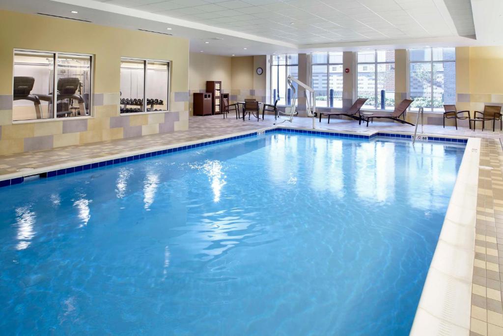 Hyatt Place Cleveland/Lyndhurst/Legacy Village photo