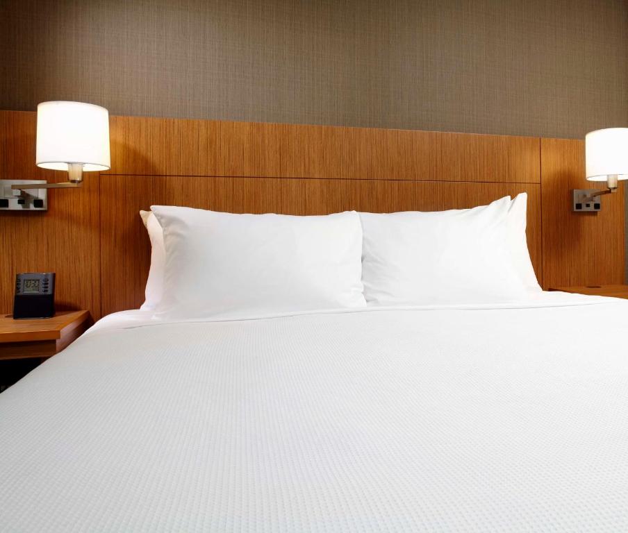 Hyatt Place Cleveland/Lyndhurst/Legacy Village photo