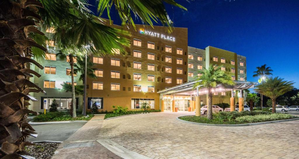 Hyatt Place Orlando/Lake Buena Vista photo