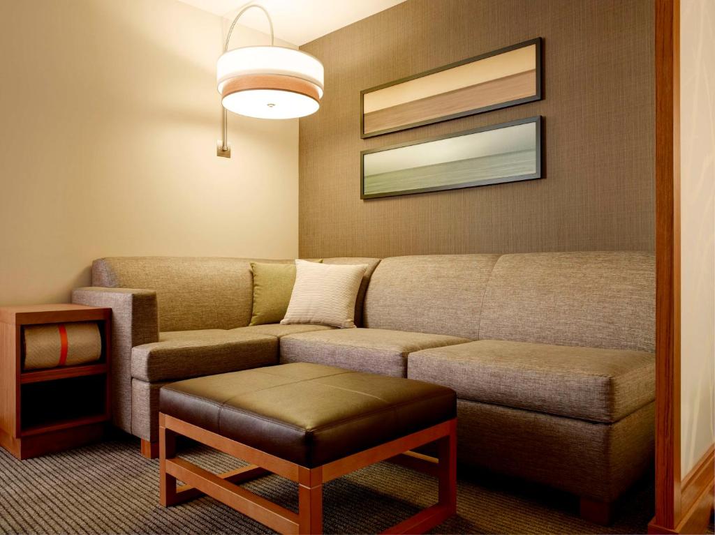 Hyatt Place Arlington Courthouse - King Room With Sofa Bed