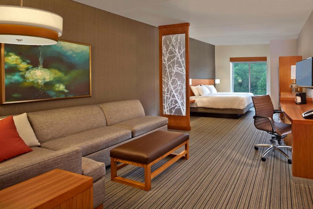 Hyatt Place Chapel Hill photo
