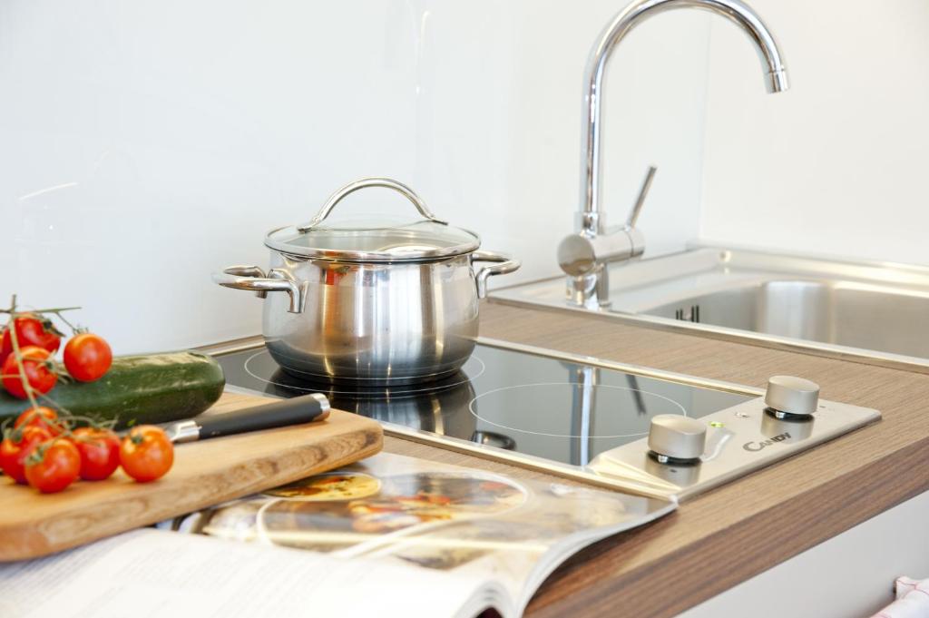 360 Apartment Hotel Frankfurt - Apartamento De Lirio Con Cocina