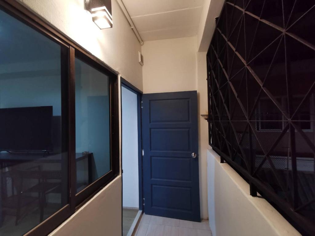 The One Hotel - Resim 8