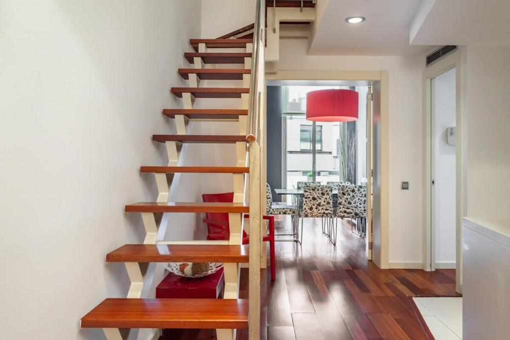 The Collection Barcelona - 3bedroom Duplex with balcony in plaza Cataluña